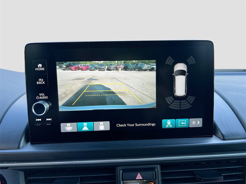 Used 2023 Honda Pilot Touring image 14