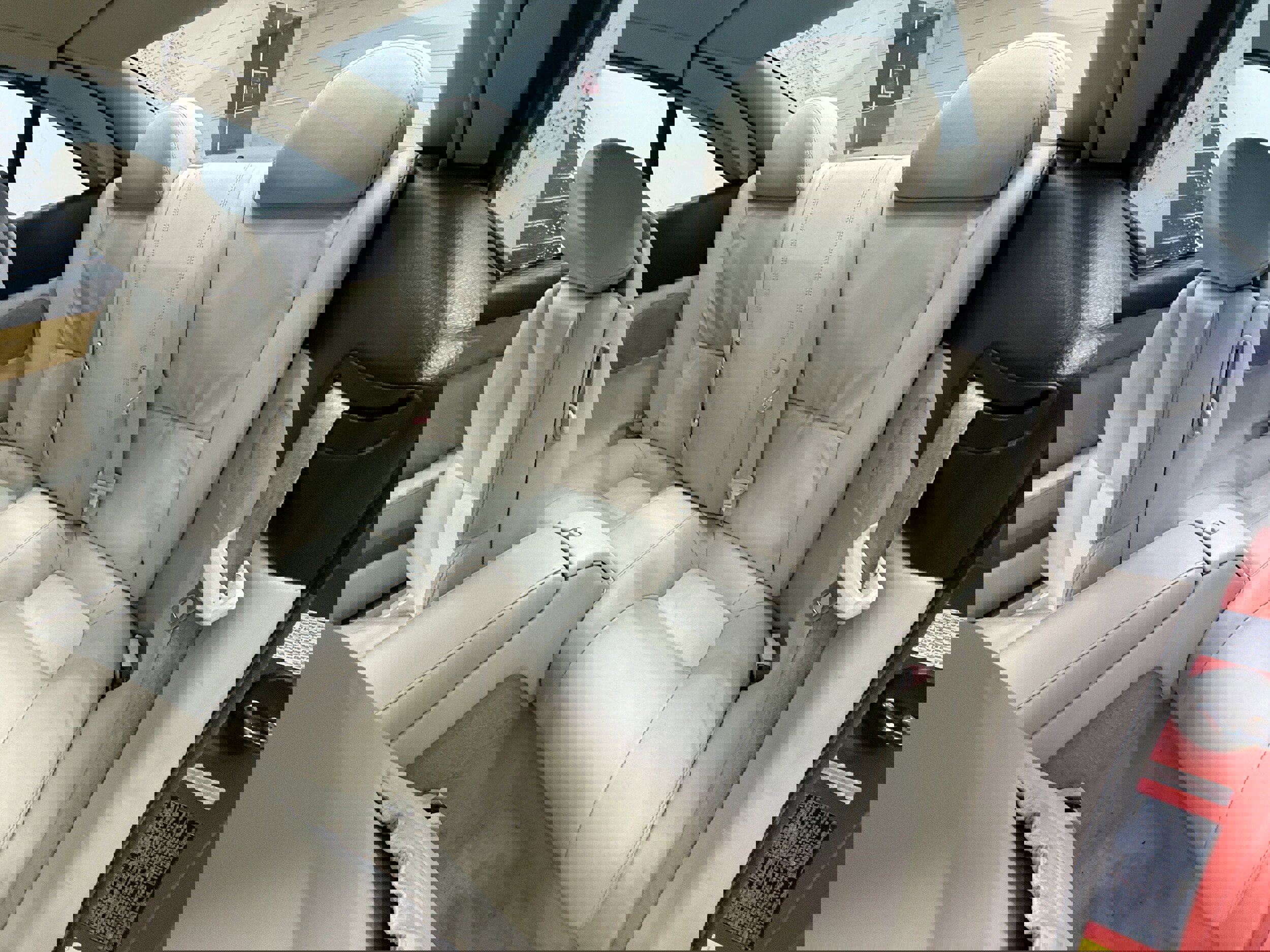 Used 2004 Lexus SC 430 Convertible image 12