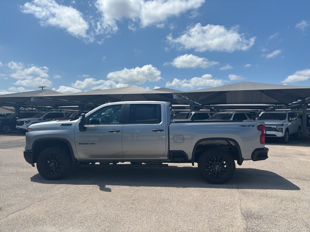 New 2025 Chevrolet Silverado 2500 Custom w/ Custom Value Package AWD/4WD image 9
