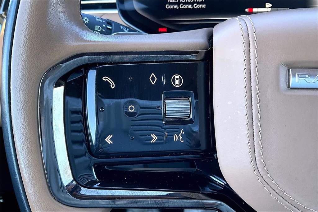 Used 2024 Land Rover Range Rover Sport Dynamic SE image 20