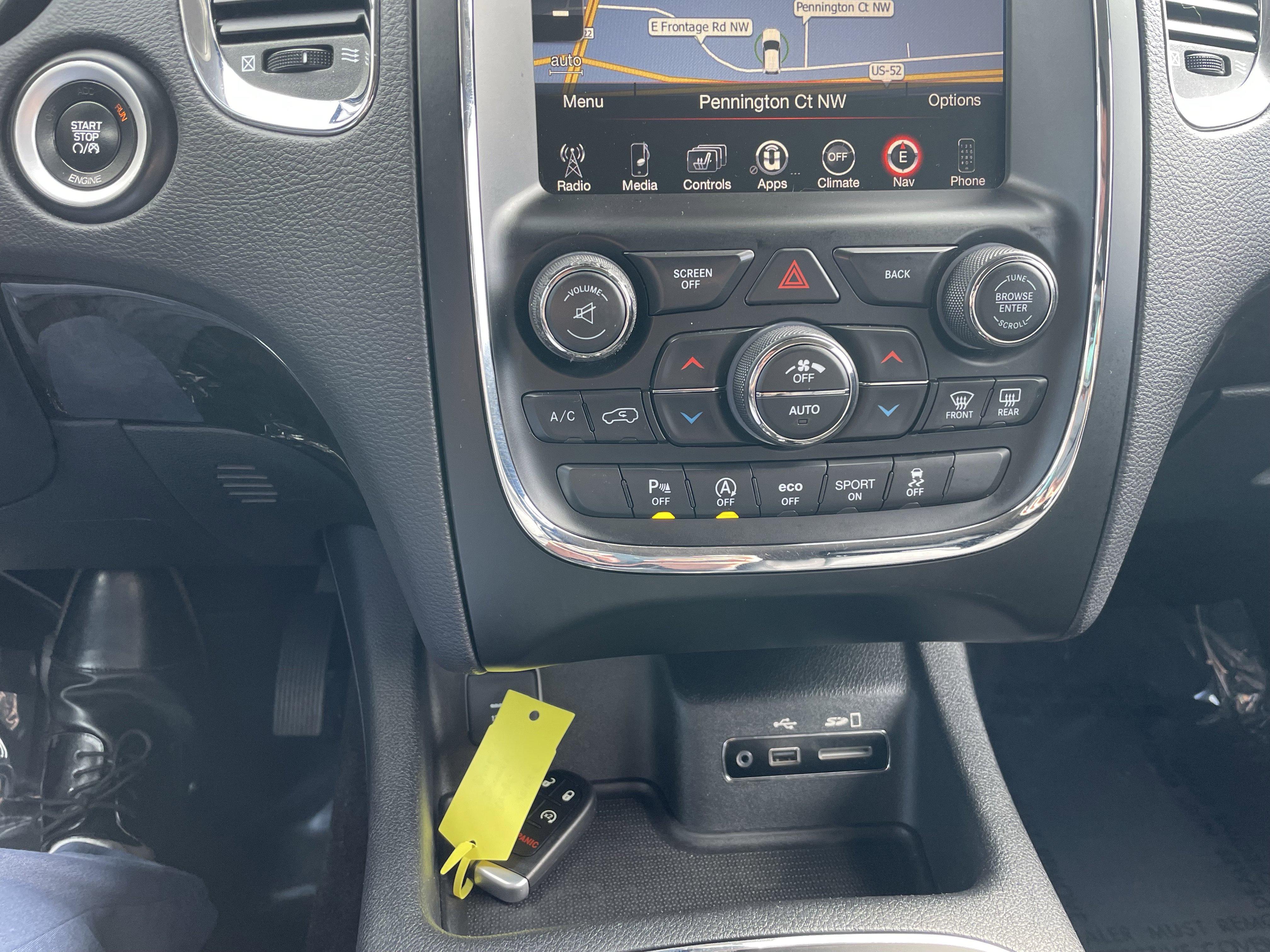 Used 2016 Dodge Durango Limited w/ Nav & Power Liftgate Group image 24