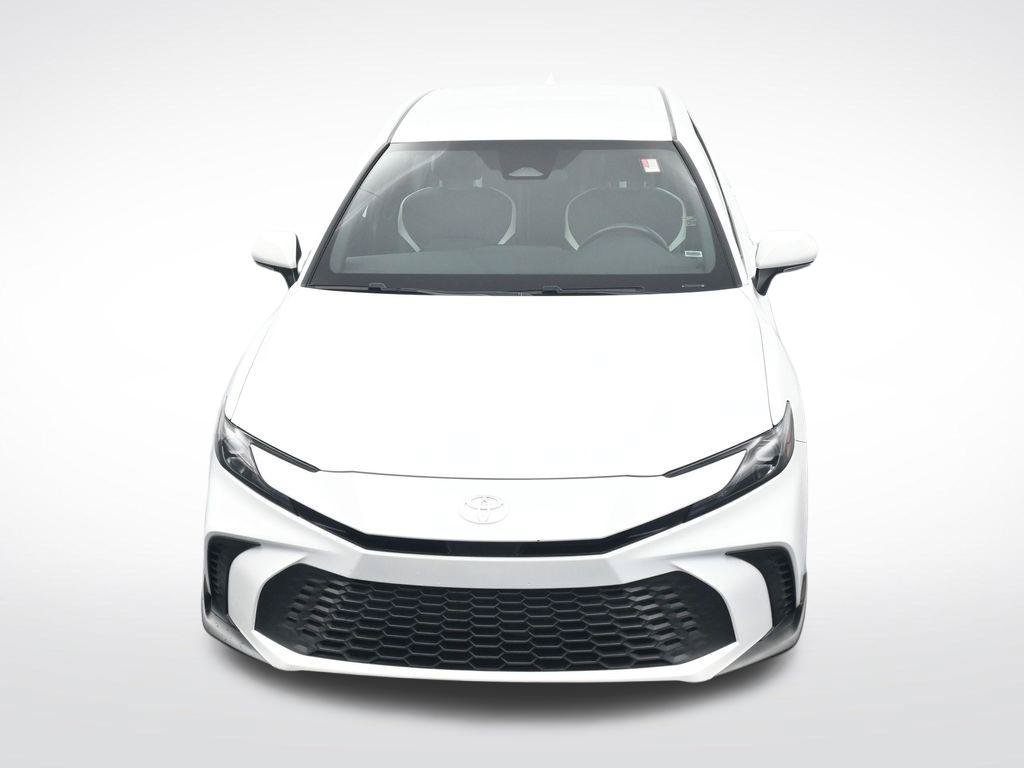 Used 2025 Toyota Camry SE FWD image 22