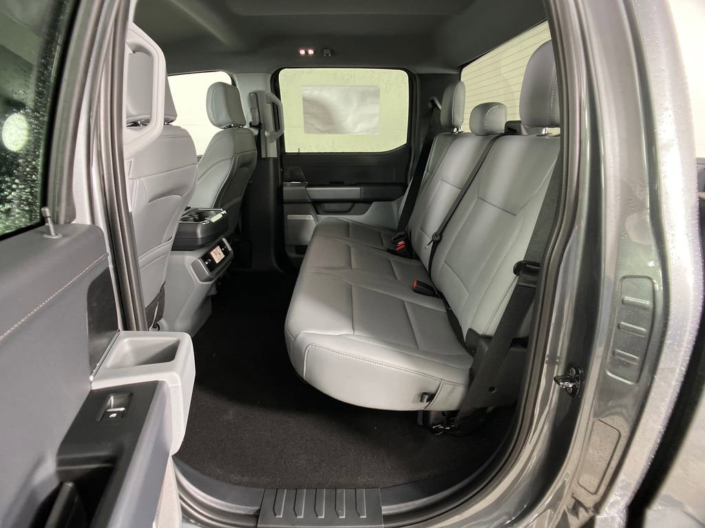 New 2025 Ford F150 Lightning Flash image 31
