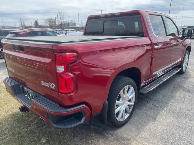 Used 2023 Chevrolet Silverado 1500 High Country w/ High Country Premium Package AWD/4WD image 3