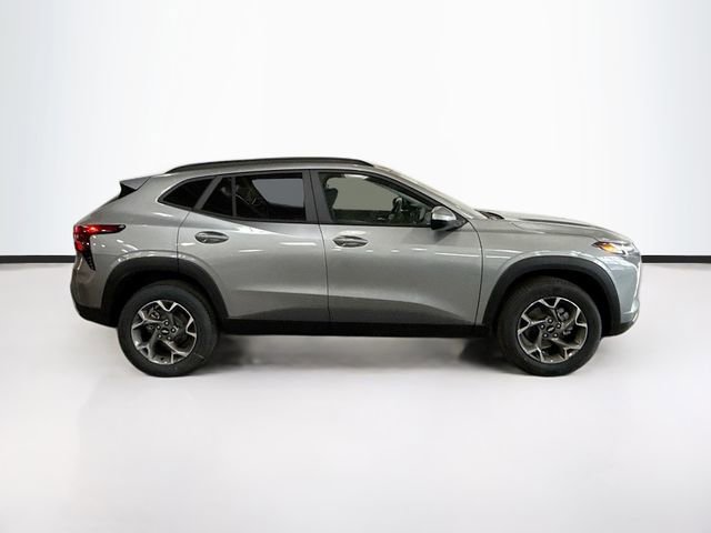 New 2026 Chevrolet Trax LT w/ Driver Confidence Package image 5