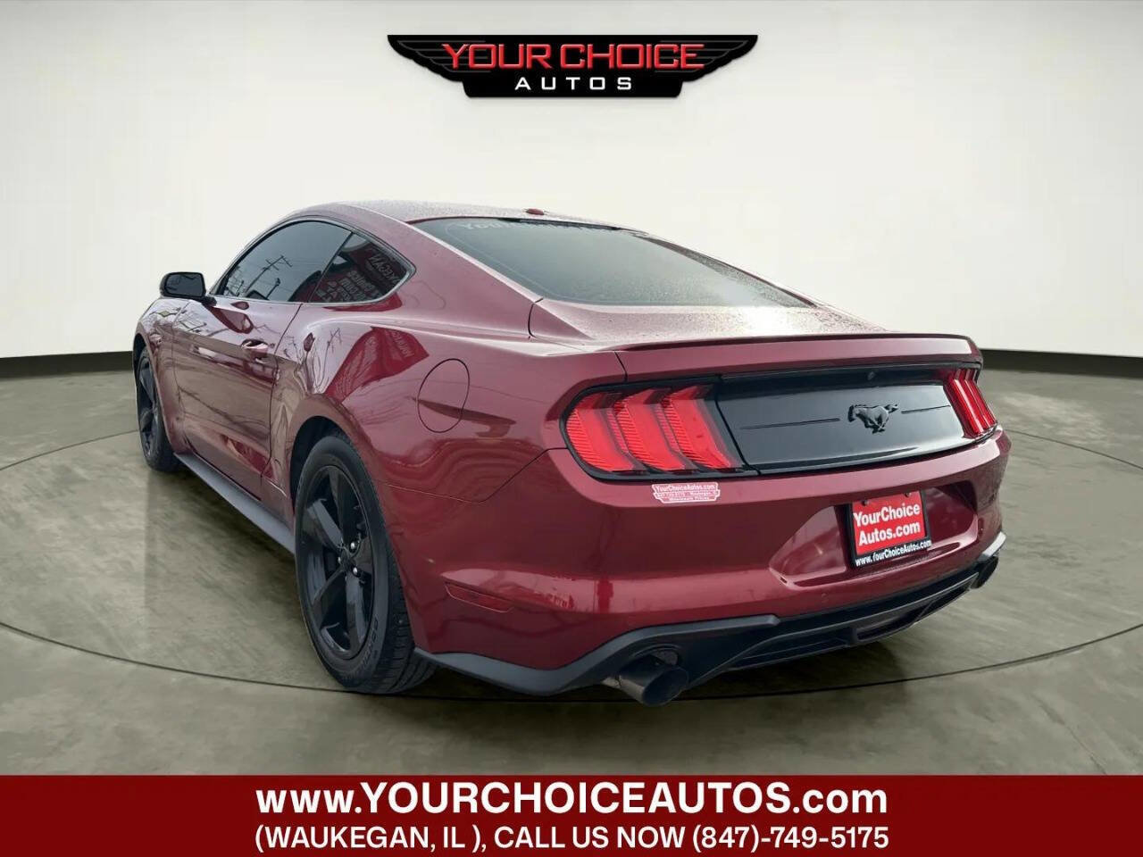 Used 2019 Ford Mustang Premium RWD image 3