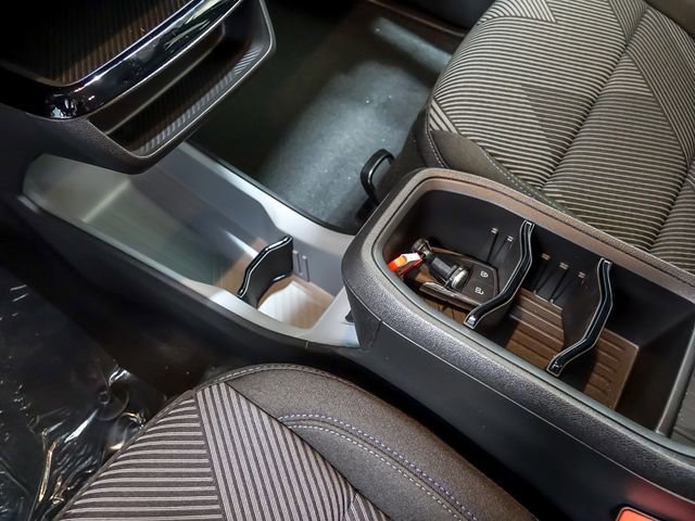 New 2027 Chevrolet Bolt LT FWD image 17