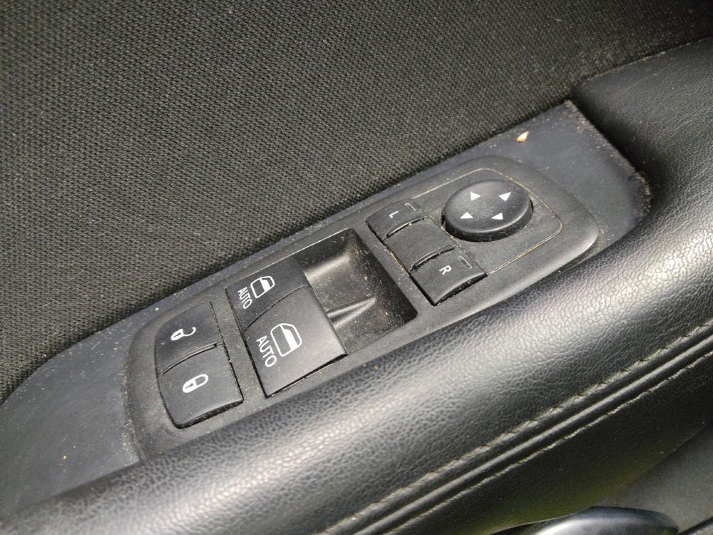 Used 2023 Dodge Challenger SXT RWD image 27