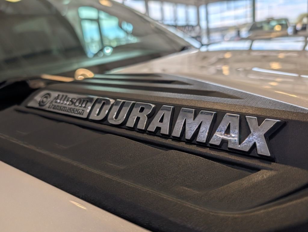 Used 2024 Chevrolet Silverado 2500 High Country w/ Technology Package image 16