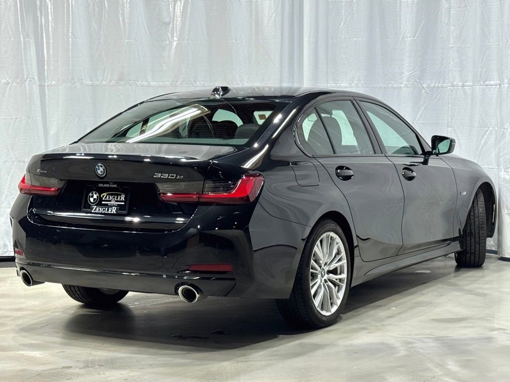 Used 2023 BMW 330e xDrive w/ Driving Assistance Package AWD/4WD image 6