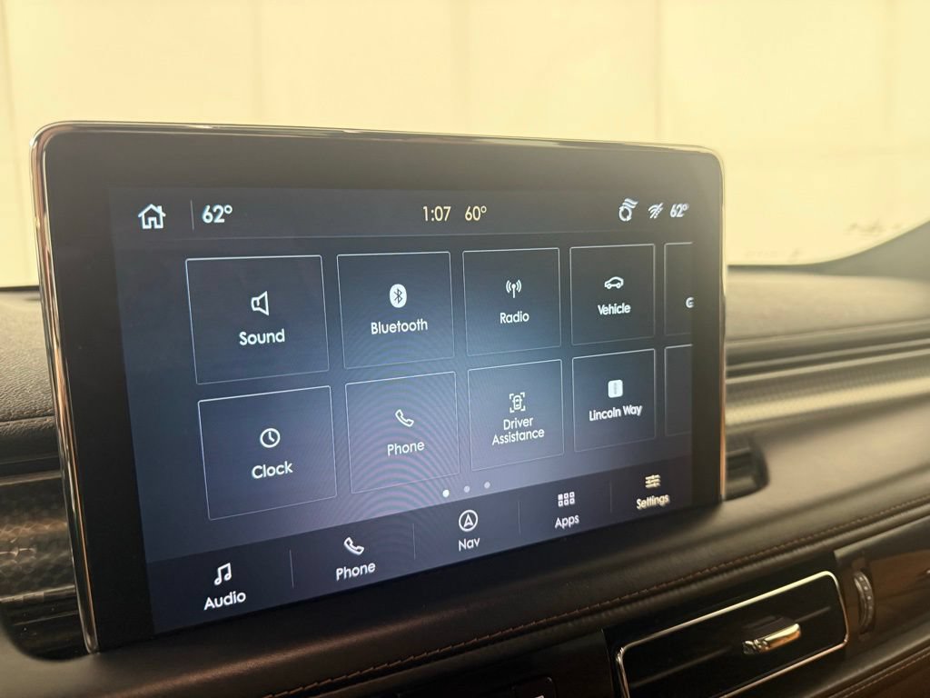 Certified 2023 Lincoln Aviator Black Label w/ Dynamic Handling Package AWD/4WD image 53