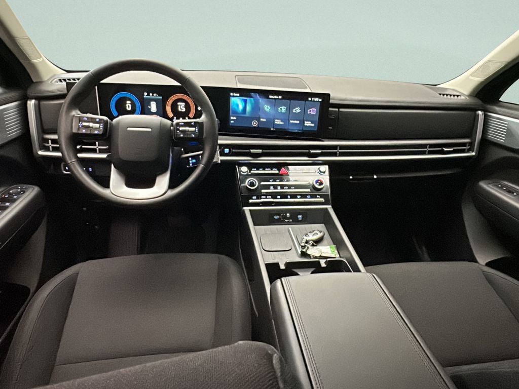 Used 2025 Hyundai Santa Fe SE image 20