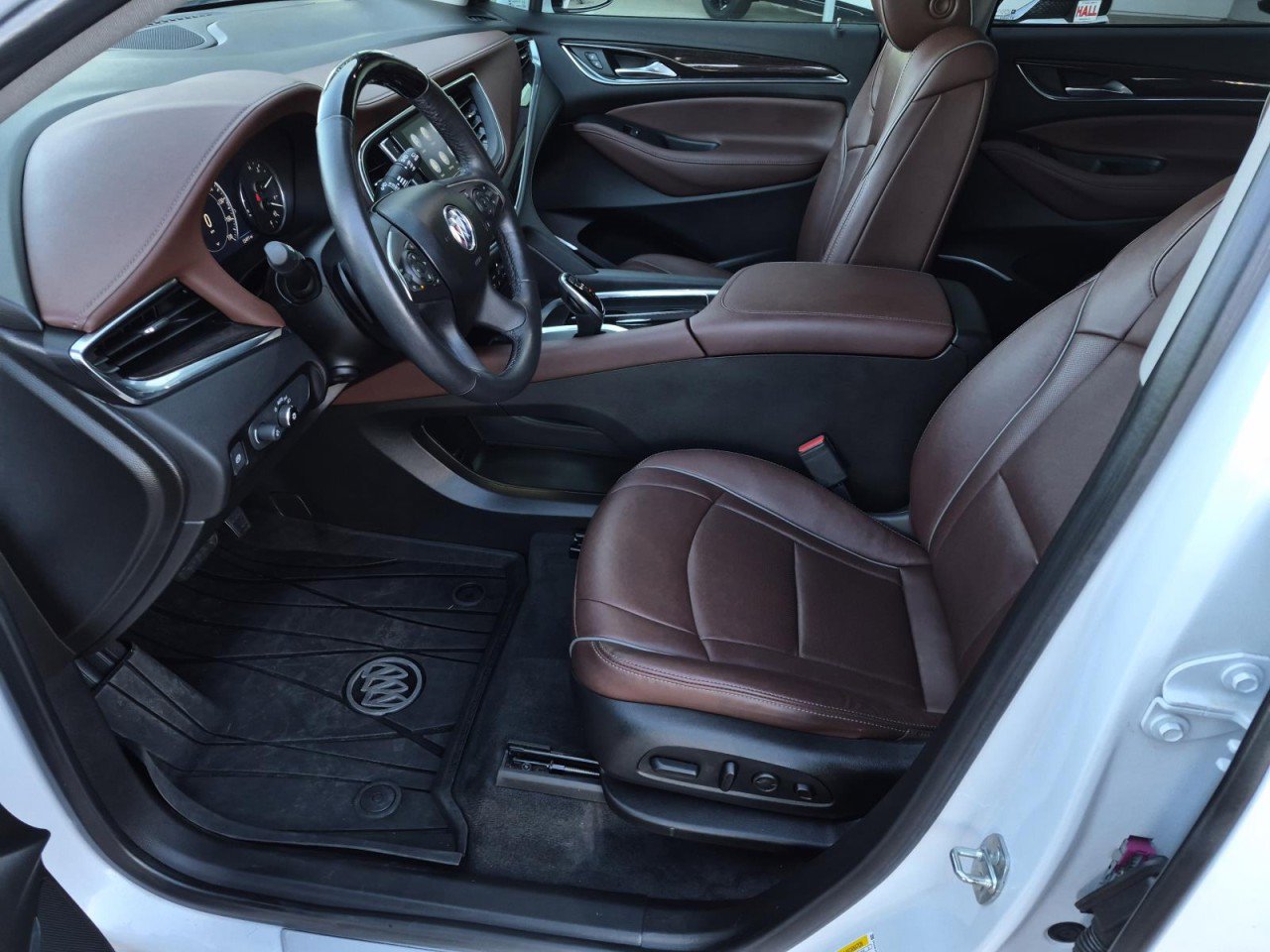 Certified 2021 Buick Enclave Avenir w/ Avenir Technology Package image 12