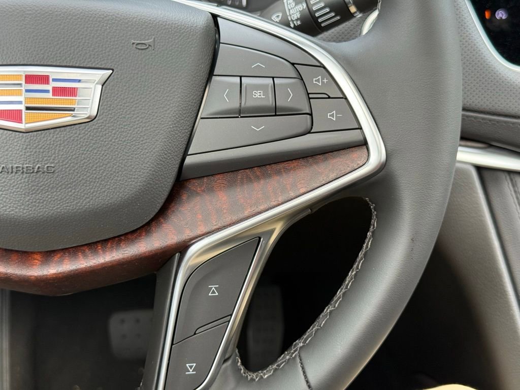 New 2026 Cadillac XT5 Premium Luxury w/ Driver Assist Package FWD image 26