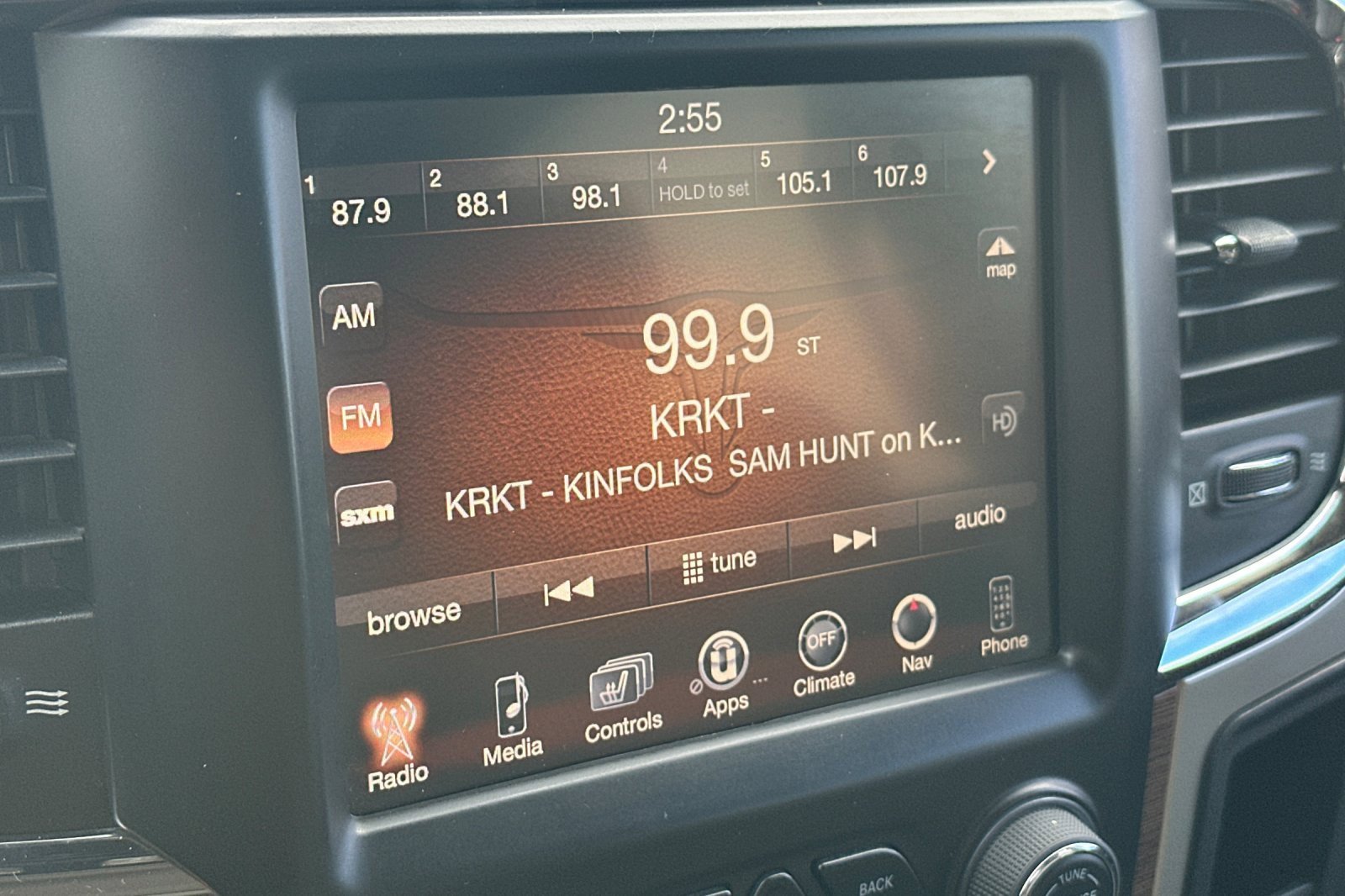 Used 2014 RAM 2500 Laramie image 17