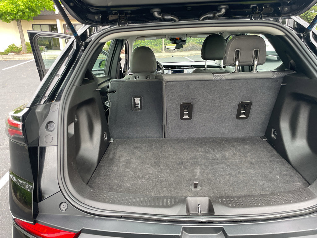 New 2023 Chevrolet Bolt EUV LT FWD image 44