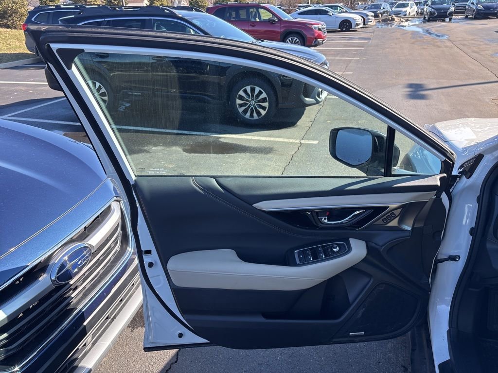 Certified 2025 Subaru Outback Limited image 19