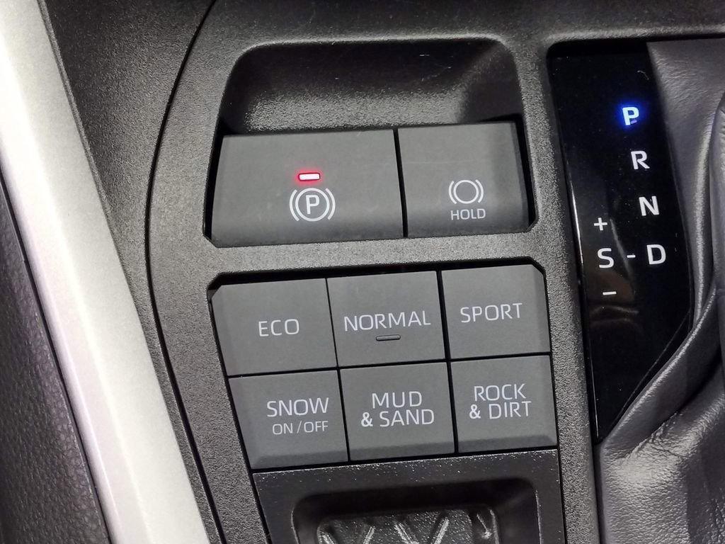 Used 2024 Toyota RAV4 XLE image 22