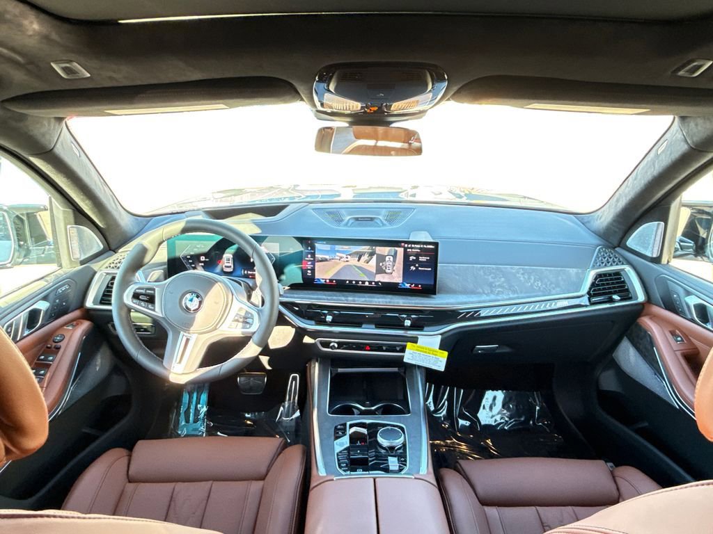 New 2026 BMW X7 M60i image 19