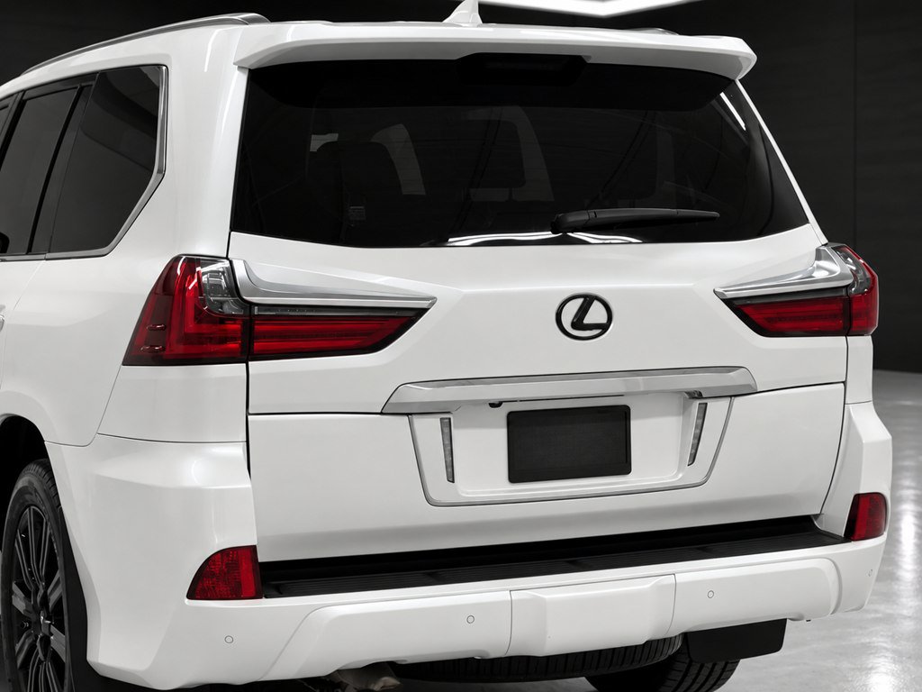 Used 2020 Lexus LX 570 4WD w/ Luxury Package image 10