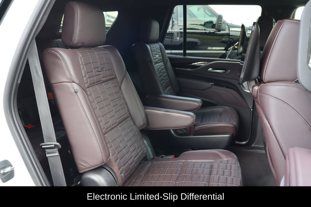 Used 2023 Cadillac Escalade V AWD/4WD image 10
