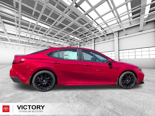 Used 2026 Toyota Camry SE FWD image 2