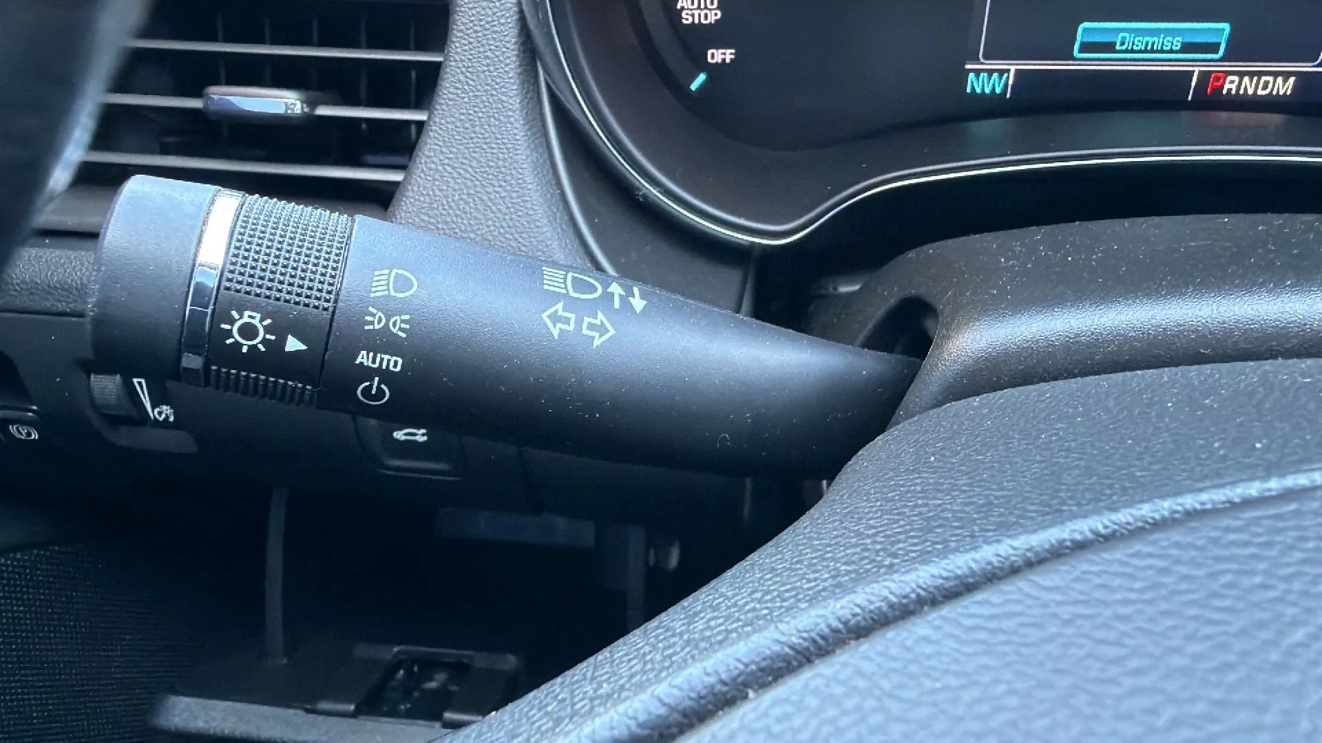 Used 2019 Chevrolet Impala LT FWD image 14