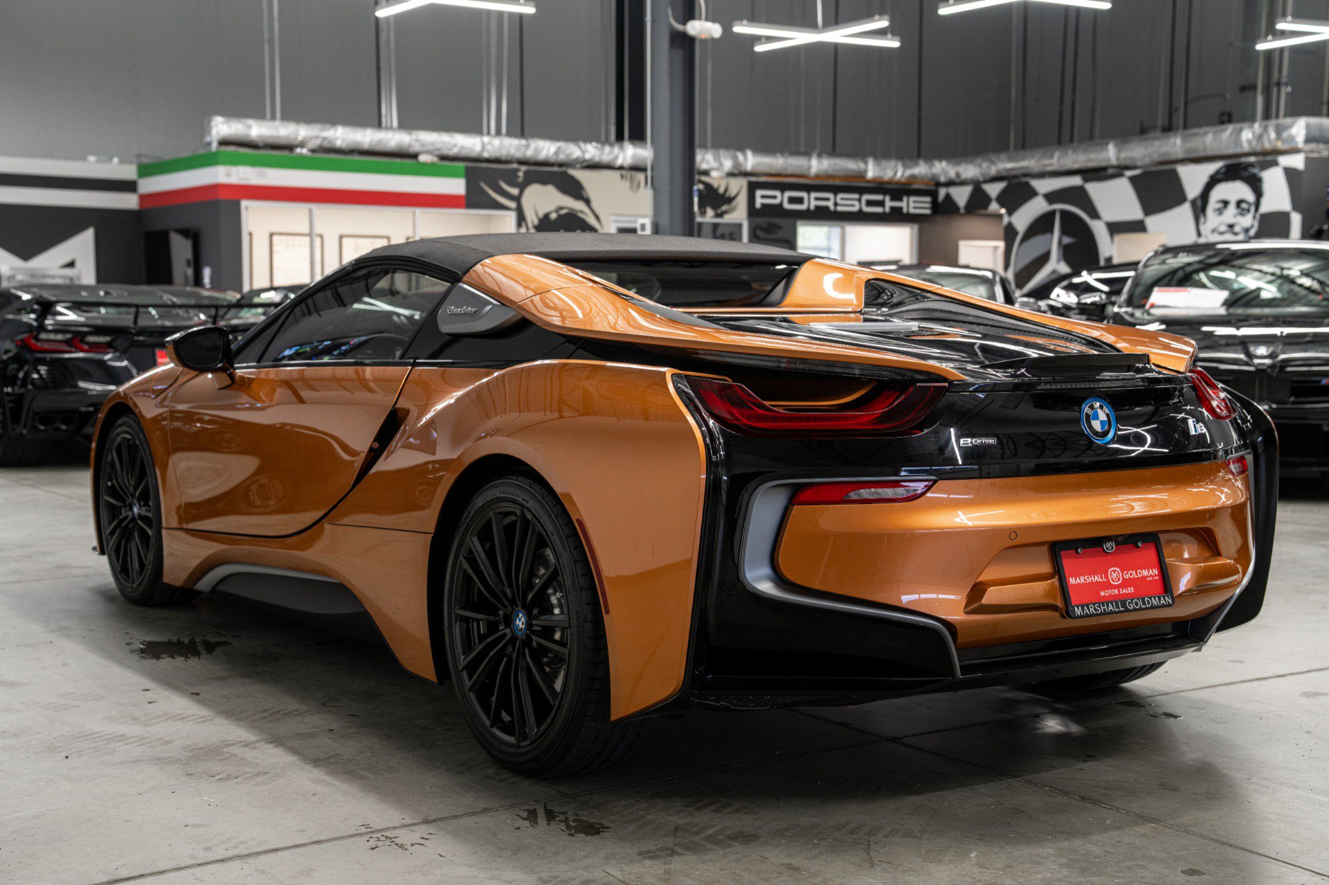 Used 2019 BMW i8 Roadster AWD/4WD image 40