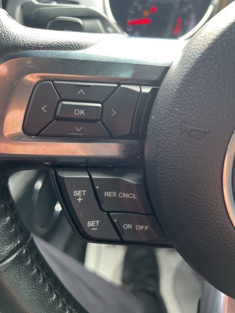 Used 2017 Ford Mustang GT Premium RWD image 17