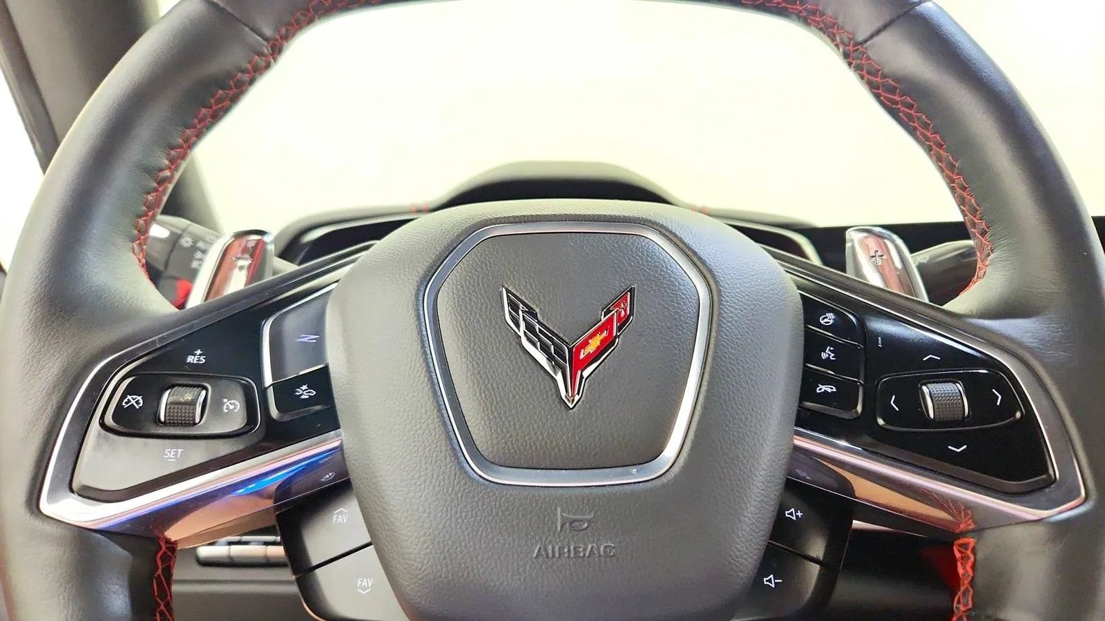 Used 2024 Chevrolet Corvette Stingray Preferred Cpe w/ Battery Protection Package RWD image 18