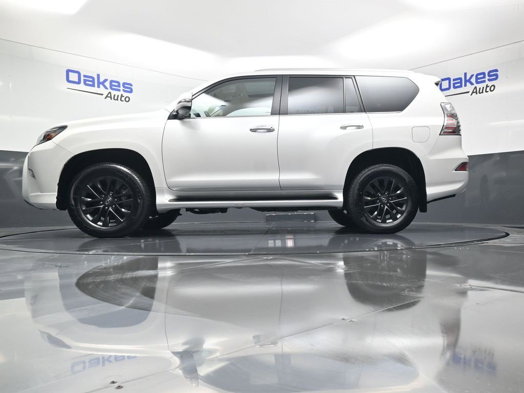 Used 2023 Lexus GX 460 Premium image 44