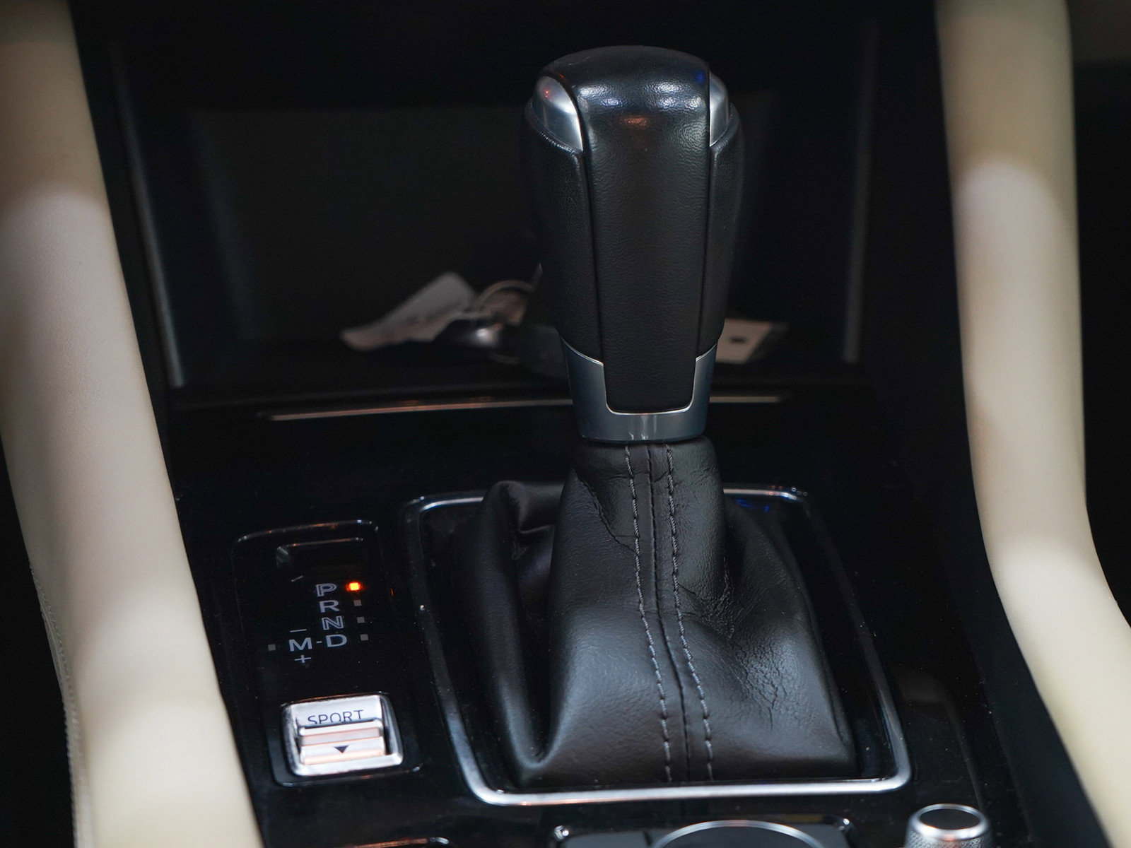 Used 2018 MAZDA MAZDA6 Sport FWD image 17
