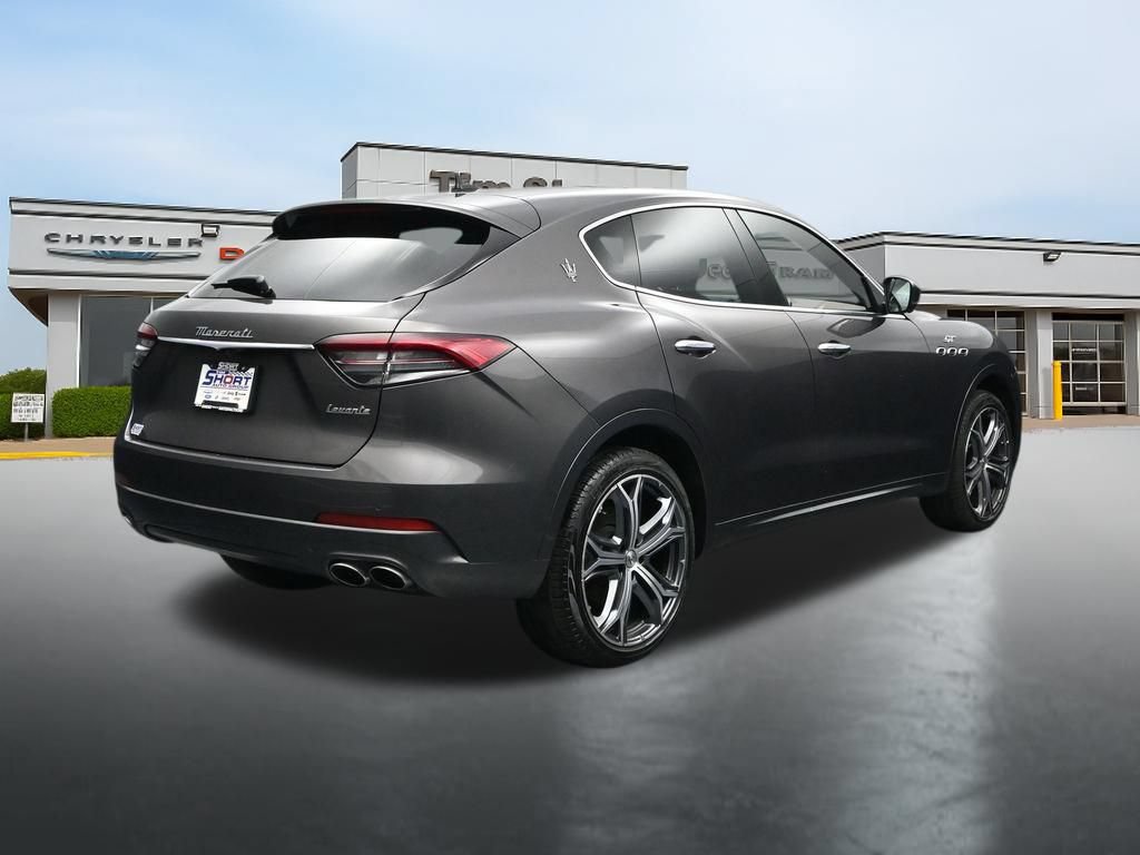 Used 2023 Maserati Levante GT AWD/4WD image 5