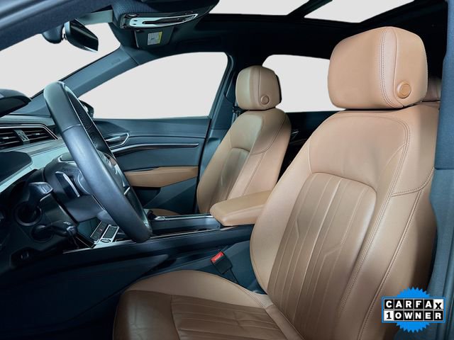 Used 2022 Audi e-tron Premium w/ Convenience Plus Package image 20