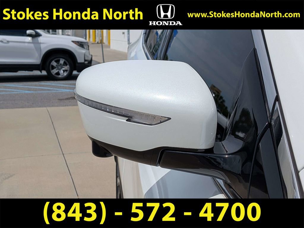 Used 2015 Nissan Murano Platinum w/ Cargo Package FWD image 18