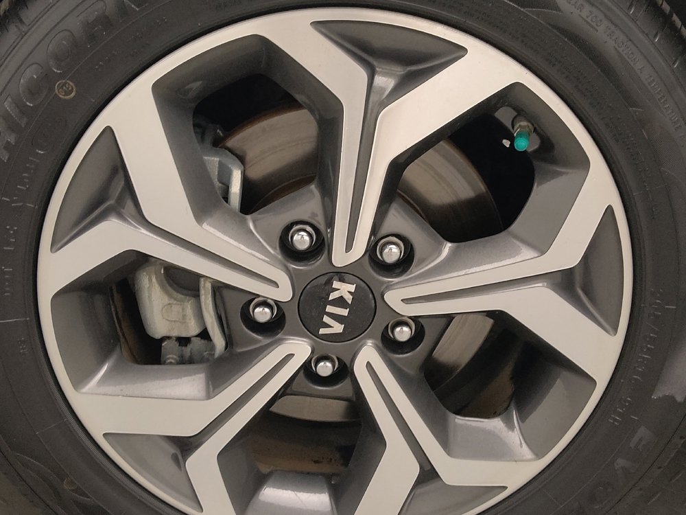 Used 2019 Kia Forte LXS FWD image 31