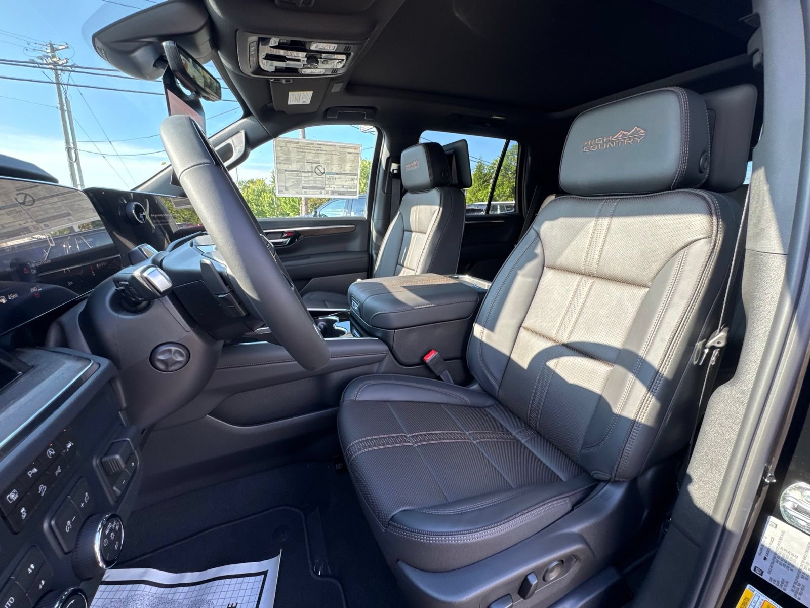 New 2026 Chevrolet Tahoe High Country AWD/4WD image 17