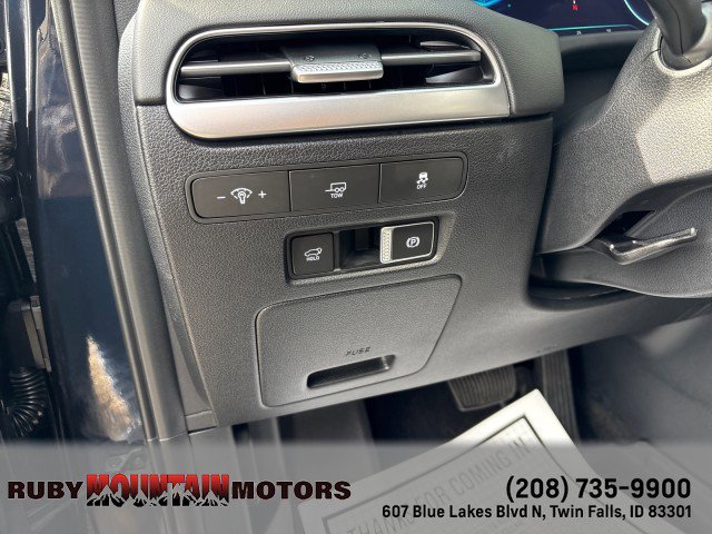 Used 2023 Hyundai Palisade Limited image 13