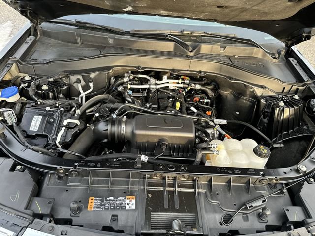 Used 2023 Ford Explorer XLT w/ Equipment Group 202A image 20