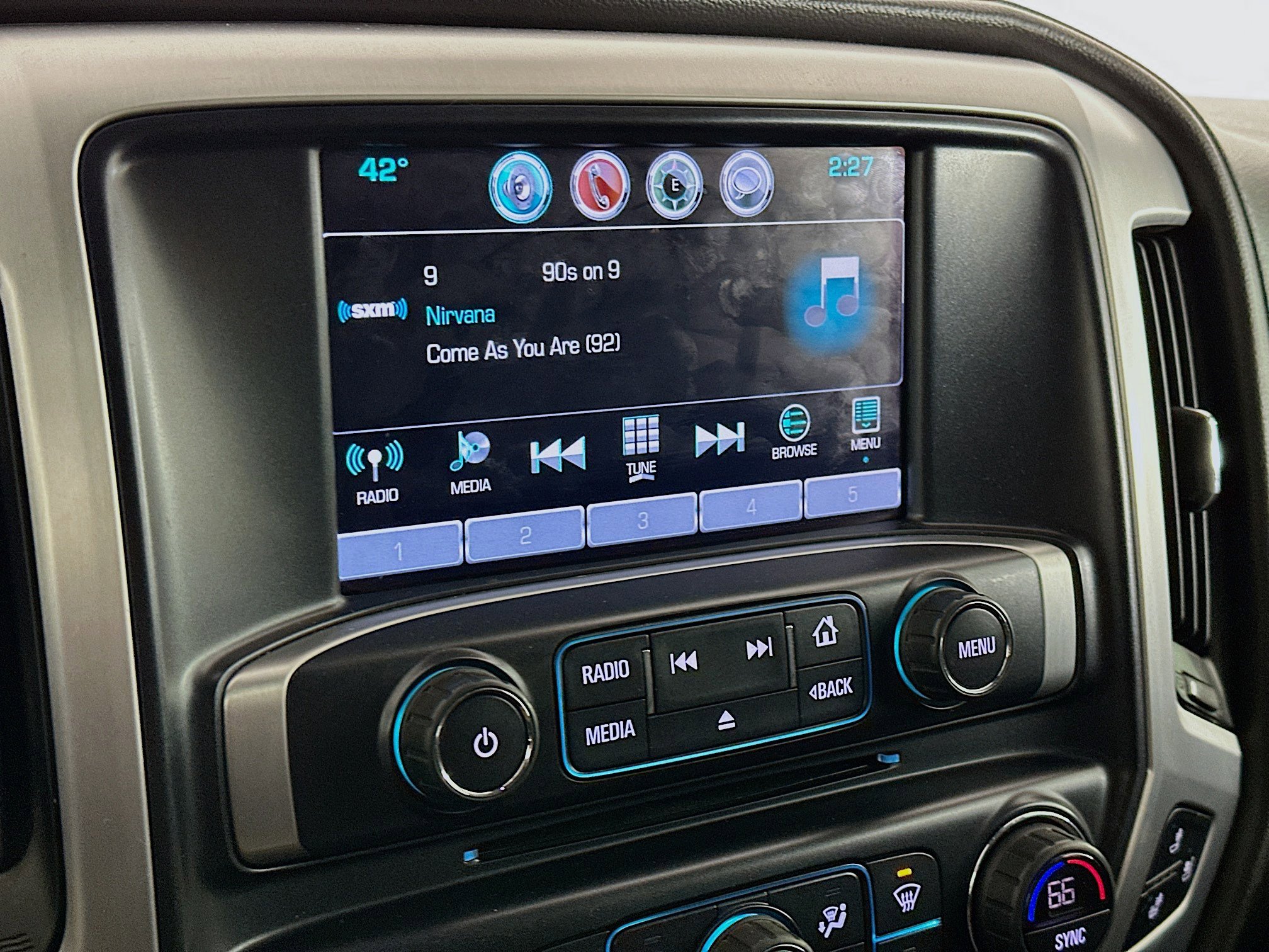 Used 2018 GMC Sierra 1500 SLT image 21