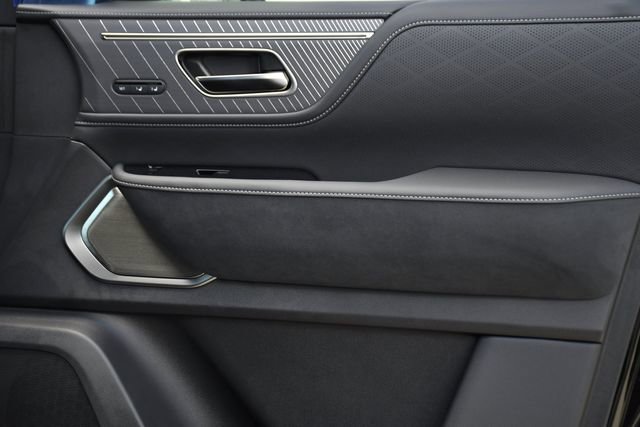 New 2026 INFINITI QX80 Autograph w/ Premium Cargo Package image 38