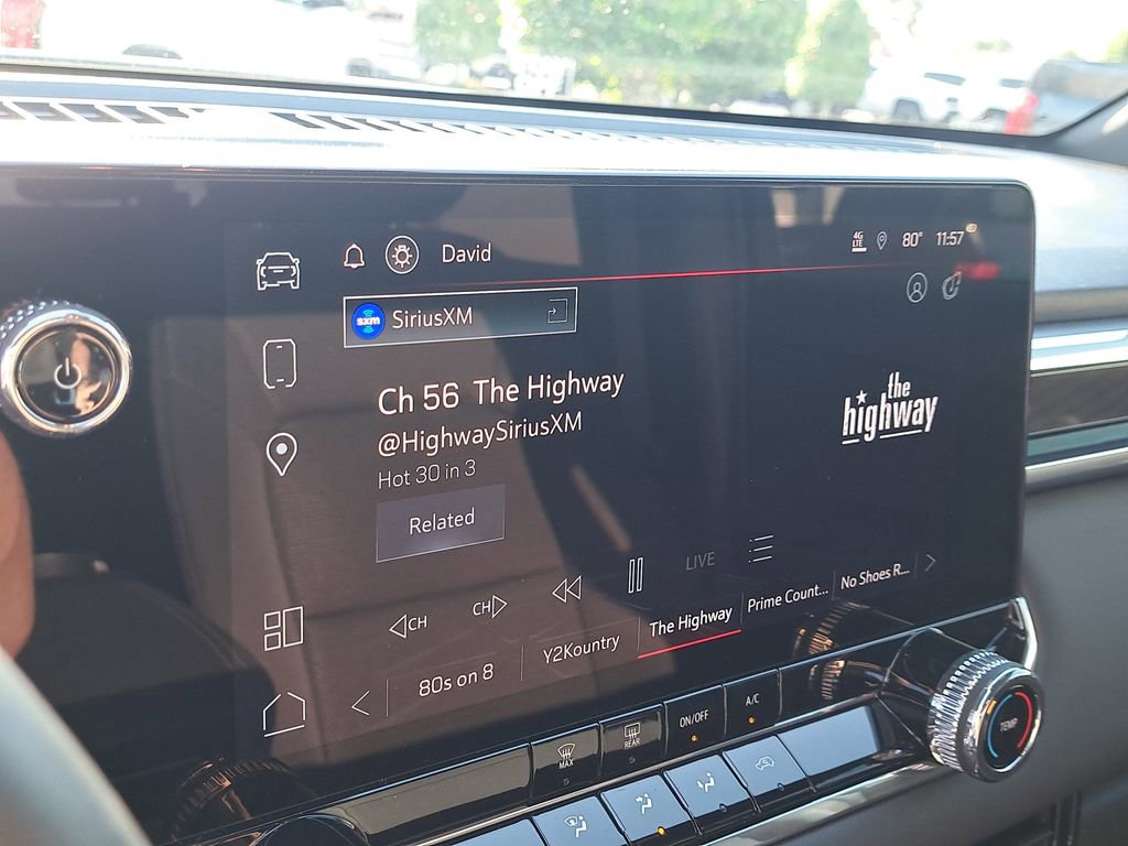 Used 2025 GMC Canyon Elevation image 21