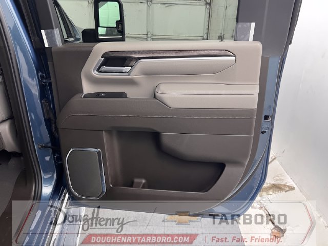 New 2026 Chevrolet Silverado 2500 LTZ w/ LTZ Plus Package AWD/4WD image 36