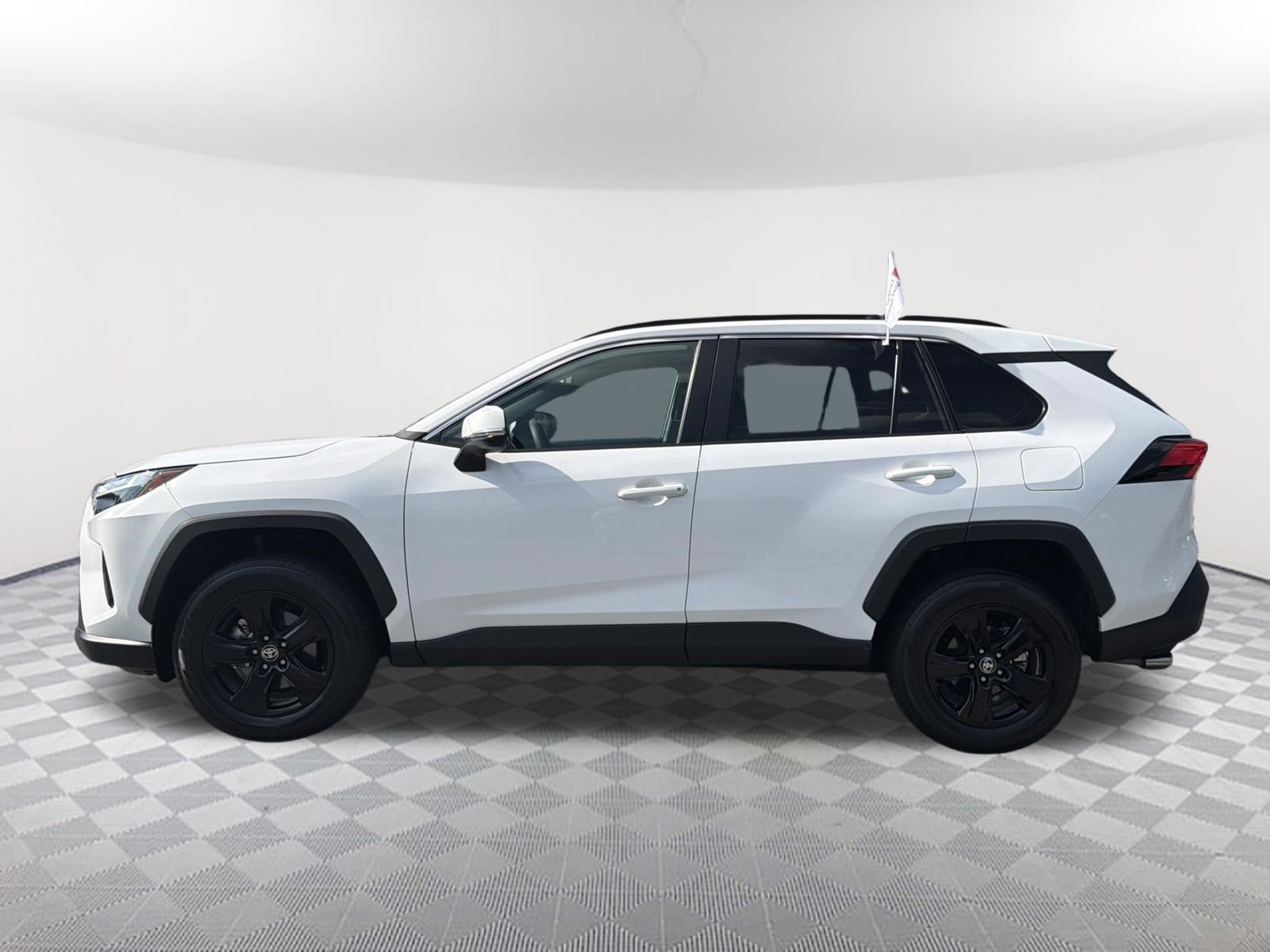 Certified 2025 Toyota RAV4 XLE FWD image 14