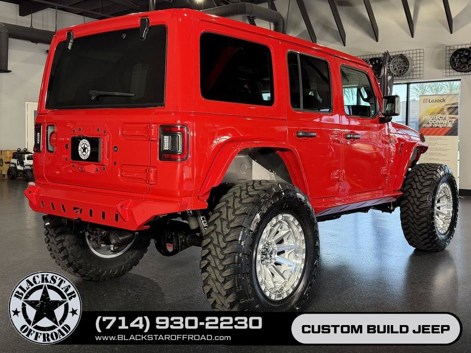 Used 2025 Jeep Wrangler Unlimited Rubicon AWD/4WD image 23