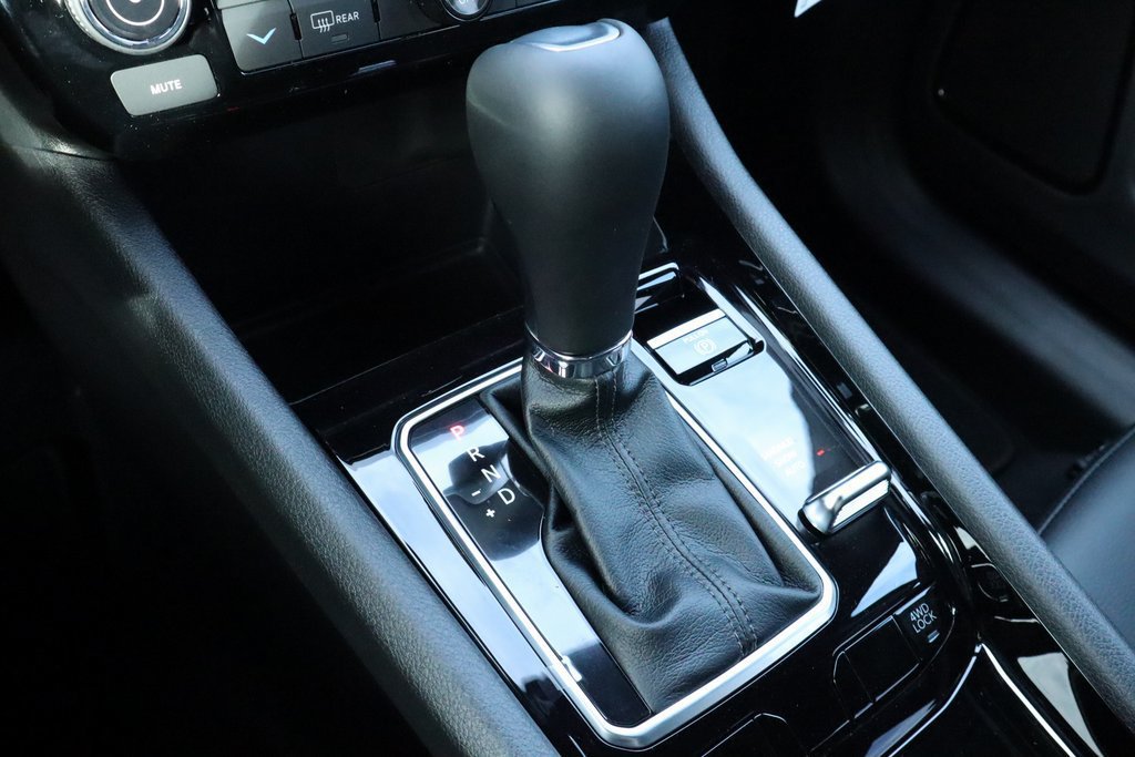 New 2026 Jeep Compass Latitude AWD/4WD image 8