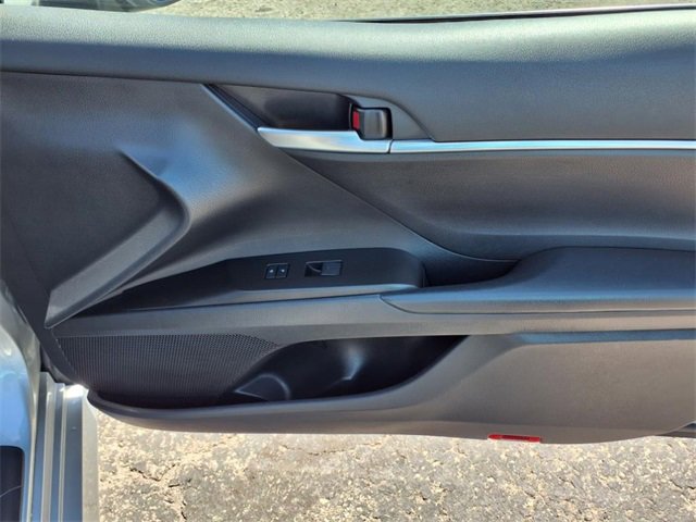 Used 2023 Toyota Camry LE image 92