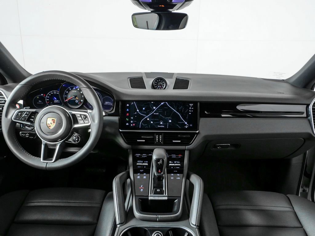 Certified 2023 Porsche Cayenne Coupe image 18