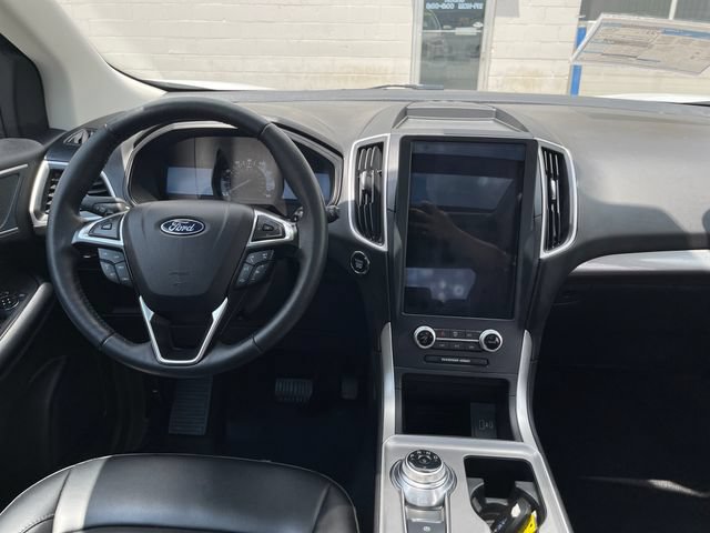 Used 2024 Ford Edge SEL w/ Convenience Package AWD/4WD image 12