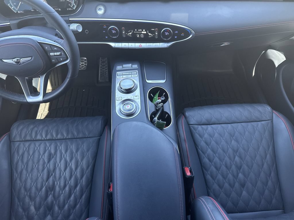 Used 2025 Genesis GV70 3.5T Sport w/ Sport Prestige Package AWD/4WD image 14